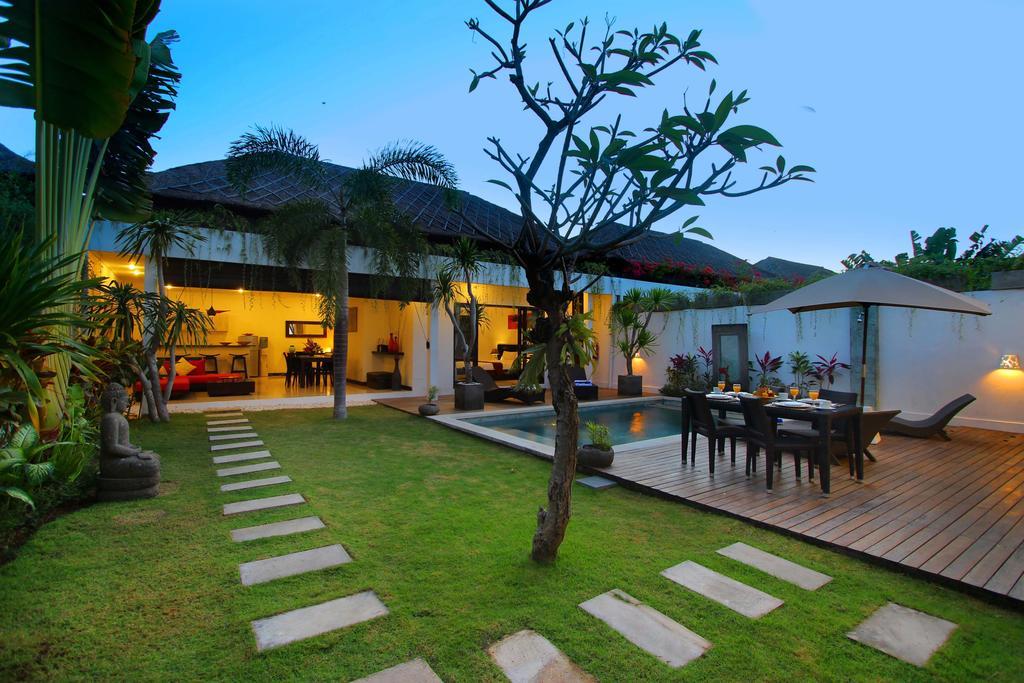 Villa Calypso By Optimum Bali Villas เซมินยัค ภายนอก รูปภาพ